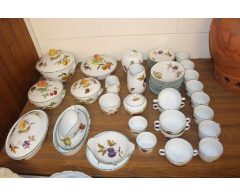 A large quantity of Royal Worcester 'Evesham Vale' tea and dinnerware