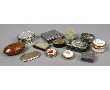 A collection of assorted trinket boxes.