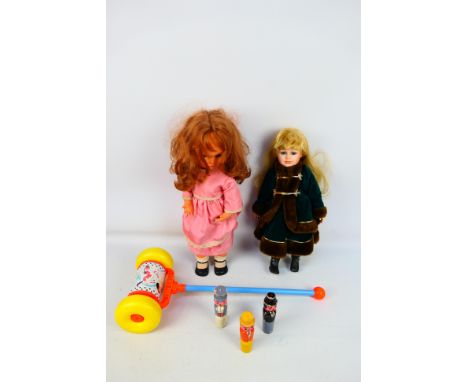 Sebino - Fisher Price - A vintage Sebino 50 cm tall doll, a 44 cm porcelain doll, 3 x wooden peg figures and a 1960s Fisher P