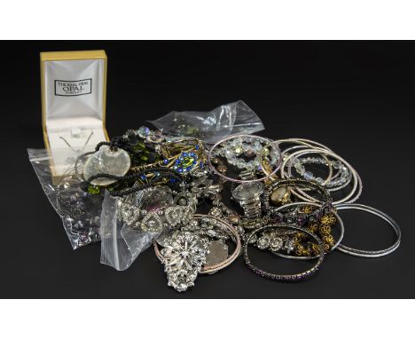 Mixed Bag of Vintage Costume Jewellery including bangles, bracelets, watches, brooches, necklaces, pendants etc