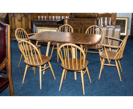 Set of 6 Ercol Golden Dawn Windsor Hoop Back Chairs, Consisting of 4 Stand Chairs and 2 Armchairs on Spindle Tapering Legs. 