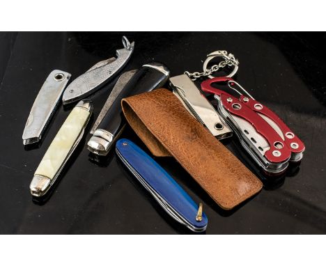 Collection of Vintage Penknives, To Include Novelty Penknife In Shape of Fish and Many More - Please See Photo. 