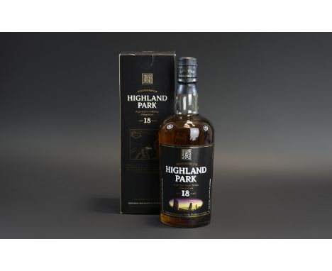 Highland Park Orkney Islands Single Malt Scotch Whisky. Aged 18 Years, Then Matured for a Further 6 Years, Classic Malt Whisk