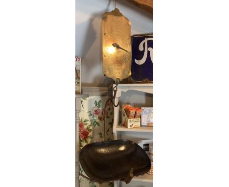 Salter brass &nbsp;30lb. Spring Balance Scales with weigh pan, In very good condition .