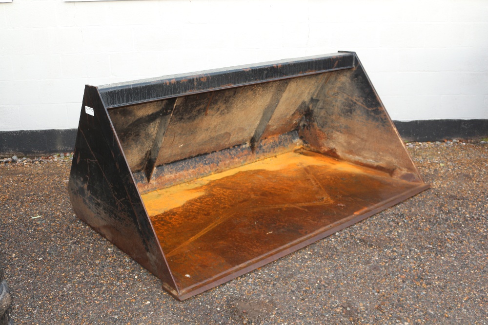 Grain bucket with Matbro cone and pin brackets.
