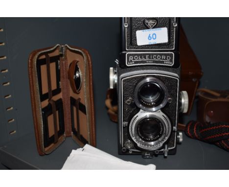 A Rolleicord reflex camera by Franke &amp; Heidecke in original leather cover, with reducer set and filters
Condition Report 