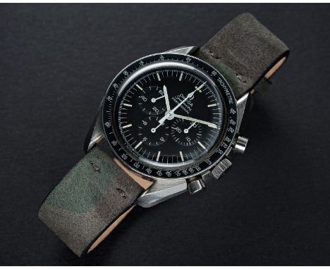 A RARE GENTLEMAN'S STAINLESS STEEL OMEGA SPEEDMASTER PROFESSIONAL CHRONOGRAPH WRIST WATCH CIRCA 1971, REF. 145022-69 ST WITH 