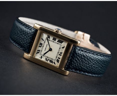 A FINE & RARE GENTLEMAN'S 18K SOLID GOLD CARTIER TANK NORMALE WRIST WATCHCIRCA 1950s, WITH LONDON HALLMARKSMovement: 18J, man