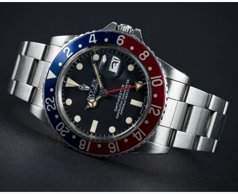 A GENTLEMAN'S STAINLESS STEEL ROLEX OYSTER PERPETUAL GMT MASTER BRACELET WATCHCIRCA 1983, REF. 16750 "TRANSITIONAL" MODEL WIT