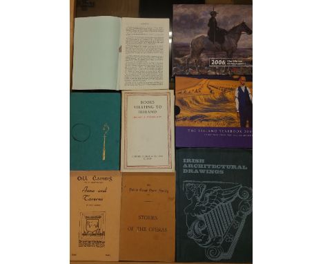 A Small Quantity of Irish Interest Books & Pamphlets to include Inns and Taverns of Old Kilkenny by May Sparks. 10pp, pamphle