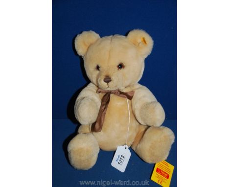 A Steiff Teddy Bear ''Petsy", 13'' tall