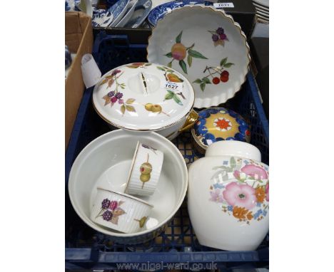 A Royal Worcester 'Evesham' flan dish, lidded vegetable dish, souffle dish and two ramekins, a Wedgwood 'Meadow Sweet' ginger