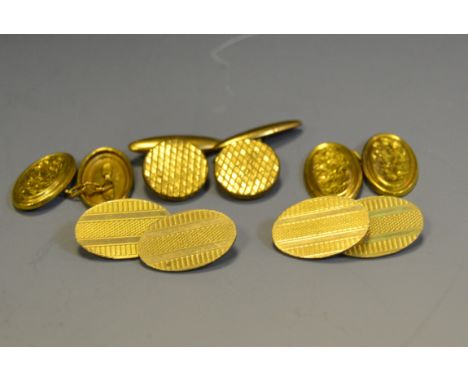 A pair of 9ct gold cufflinks; a pair of '12ct front and back' plated Gentleman's cufflinks, engine turned, 7.8g;etc 