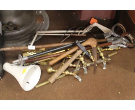 A VINTAGE ANGLE-POISE LAMP TOGETHER WITH A PART COMPANION SET, SHOOTING STICKS, VINTAGE TOOLS, ETC   