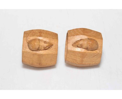 Robert Thompson of Kilburn pair of Mouseman octagonal napkin rings.