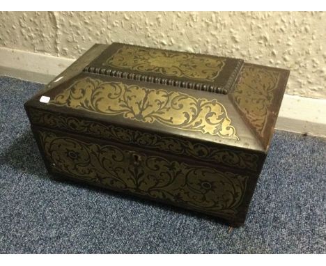 A Regency rosewood inlaid caddy. Est. £120 - £150.