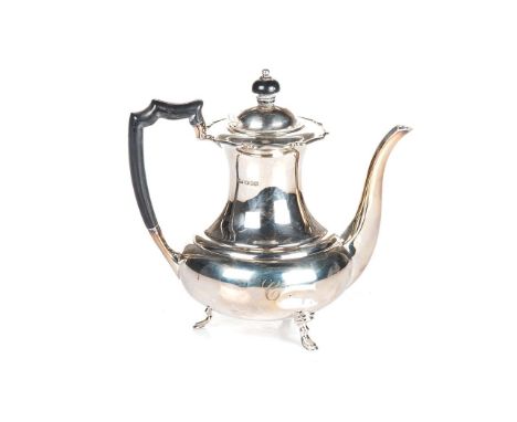 A GEORGE V SILVER COFFEE POT, HARRY ATKIN-ATKIN BROTHERS, SHEFFIELD, 1925 of baluster form with floriform rim and swan-neck s