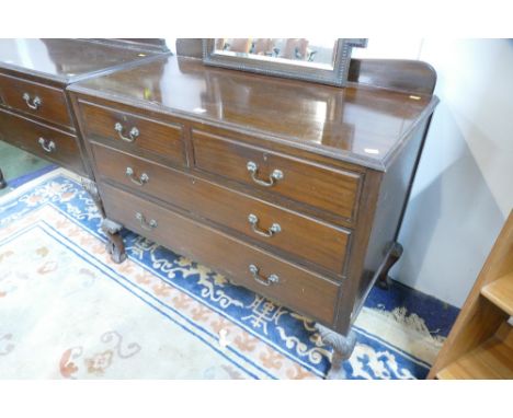 Mahogany dressing table or chest 