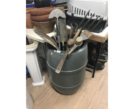 GARDEN TOOLS (9)