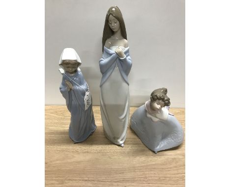 3 NAO FIGURINES 1328 NUN & 1344 (DAM)