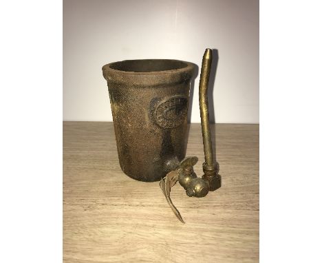 VINTAGE WELLS NUMBER 1 LATHE CAN & PIPE