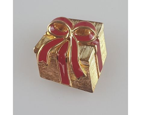 Vintage-"Christmas"-Brosche - MONET / USA, 1960/70er Jahre, Geschenk, Metall vergoldet, Schleife mit roter Emailauflage, vers