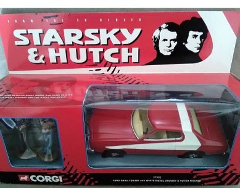 Corgi Starsky and Hutch Ford Gran Torino with two figures 1:36 scale model die cast car in original display box and packaging