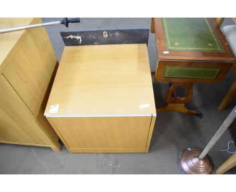 FOLD UP LIGHT WOOD FINISH DESK