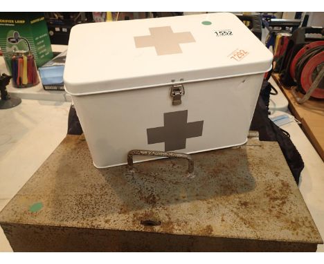 Steel lockable chest, 46 x 25 x 17 cm and first aid tin with internal drawer. Not available for in-house P&amp;P, contact Pau
