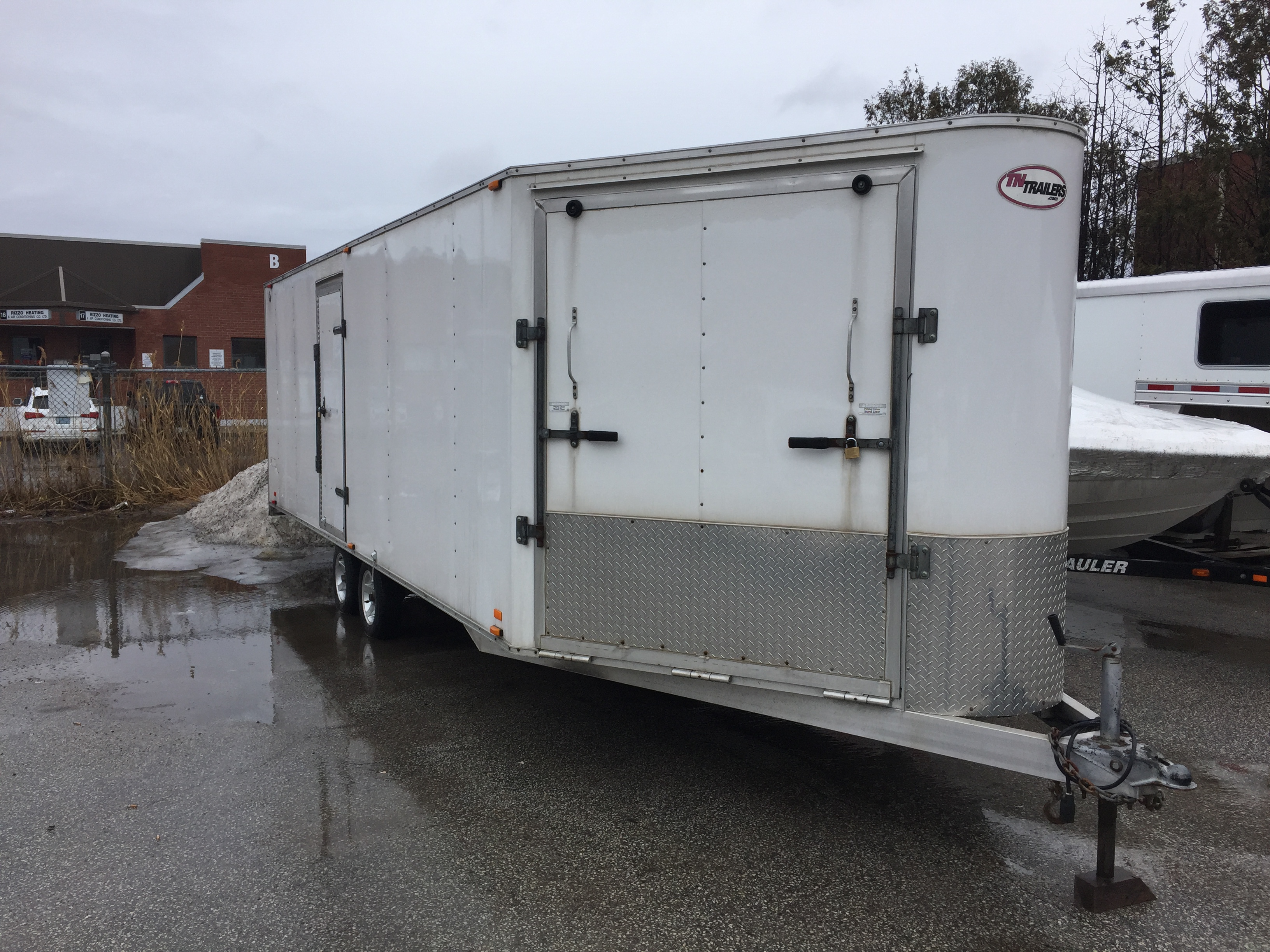 2005 TN Trailers Enclosed Snowmobile Trailer (3 Machine Capacity