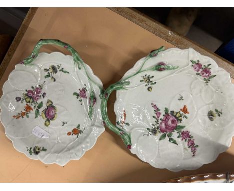 Two Worcester porcelain Blind Earl small dishes