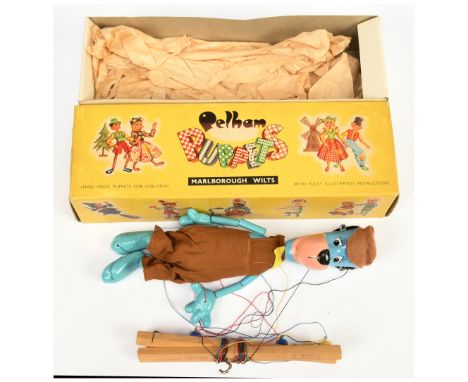 Pelham Puppets Hanna Barbera Huckleberry Hound vintage puppet, slight moth damage to felt hat, otherwise Excellent, in Good P