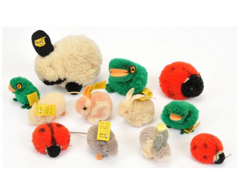 Steiff vintage Pom Pom Pets woollen miniatures x 12: (1) - (3) Pom Pom frog x 3- 7180/05 x 2 and 7180/07, all are 1972-1984, 