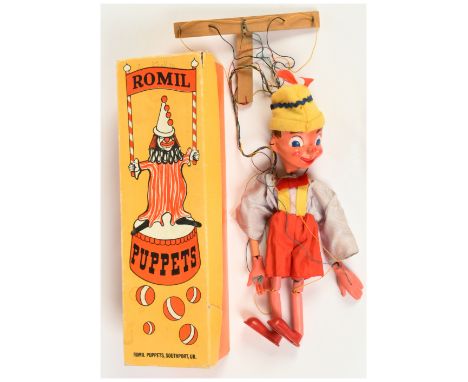 Romil Puppets Pinocchio (Disney bootleg) vintage puppet, Excellent, in Good box.&nbsp;