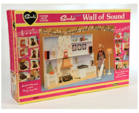 Pedigree vintage Sindy Wall of Sound, missing lampshade, otherwise Good Plus to Excellent, within Excellent box..&nbsp;