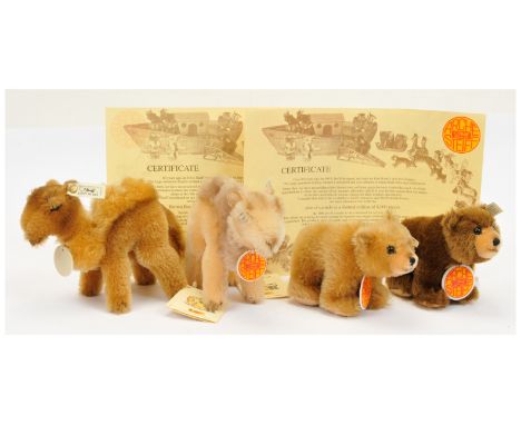 Steiff Noah's Ark pair of sets including brown bears and camels: (1) brown bear set - 1993-1996, white tag 038327, LE 8000, m