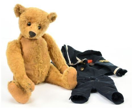 Steiff antique light brown mohair teddy bear, Art No 5325, circa 1906, with underscore "F" button, black boot button eyes, bl