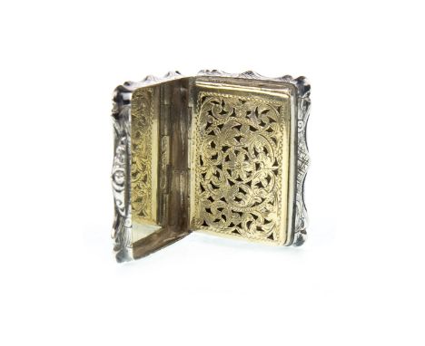 VICTORIAN SILVER VINAIGRETTE, maker Nathaniel Mills, Birmingham 1845, of shaped rectangular form, engraved exterior with diff