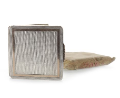 GEORGE VI SILVER COMPACT OF ART DECO DESIGN, maker Asprey &amp; Co. Ltd, London 1940, of square form, the engine turned hinge