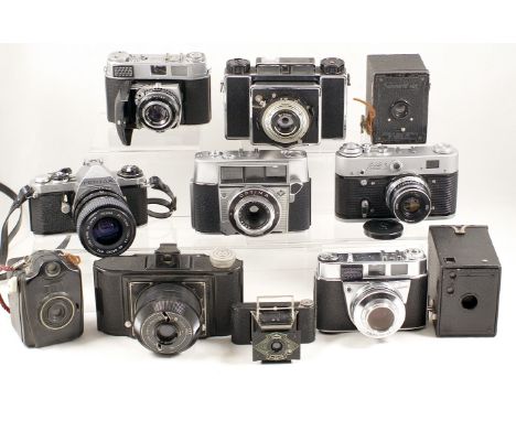 Collection of 35mm & Other Vintage Cameras. Comprising Pentax ME with Cosina 35-70mm f3.5-4.8 macro zoom lens (condition 5F);