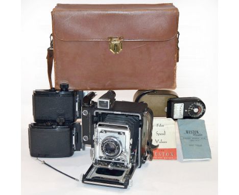 Graflex Speed Graphic Outfit. (condition 5F) To include Body with Kalart rangefinder, Graflex Optar f4.5 101mm lens in Grafex