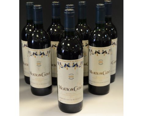 A set of eight Mouton Cadet Bordeaux, 1990
