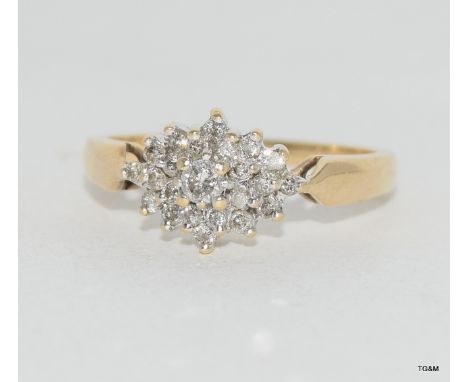 9ct gold ladies diamond cluster ring size M
