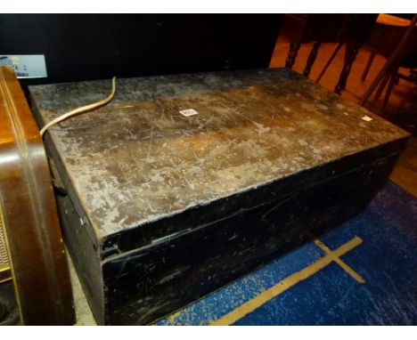 METAL TRUNK. Steel luggage trunk