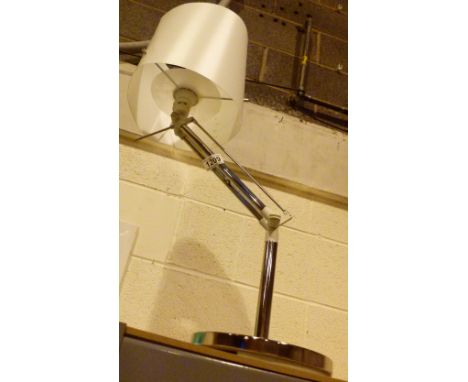 DESK LAMP. Adjustable desk lamp with shade