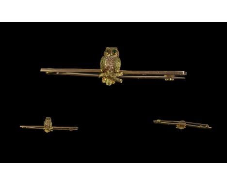 Antique Period Naturalistic 9ct Gold ' Barn Owl ' Stick Brooch. Marked 9ct. The Little Barn Owl of Realistic Sculpture to Cen