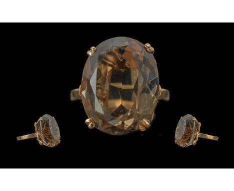 9ct Gold Vintage Smoky Topaz Set Statement Ring. Marked 9ct Gold to Shank. The Large Smoky Topaz of Pleasing Colour / Clarity