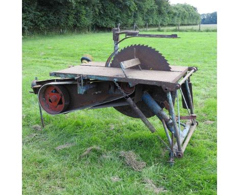 A pulley driven saw bench