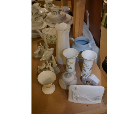 A collection of Lladro comprising a collectors plaque, small clock and other Lladro duck groups