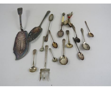 Small selection of vintage cutlery including a sterling silver pastry fork and condiment spoon.